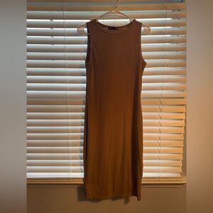 Bodycon Ribbed Midi Dress (M)